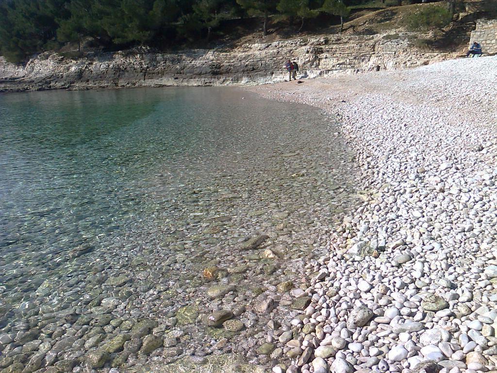 Apartment For Holidays In Pula Bilik gambar