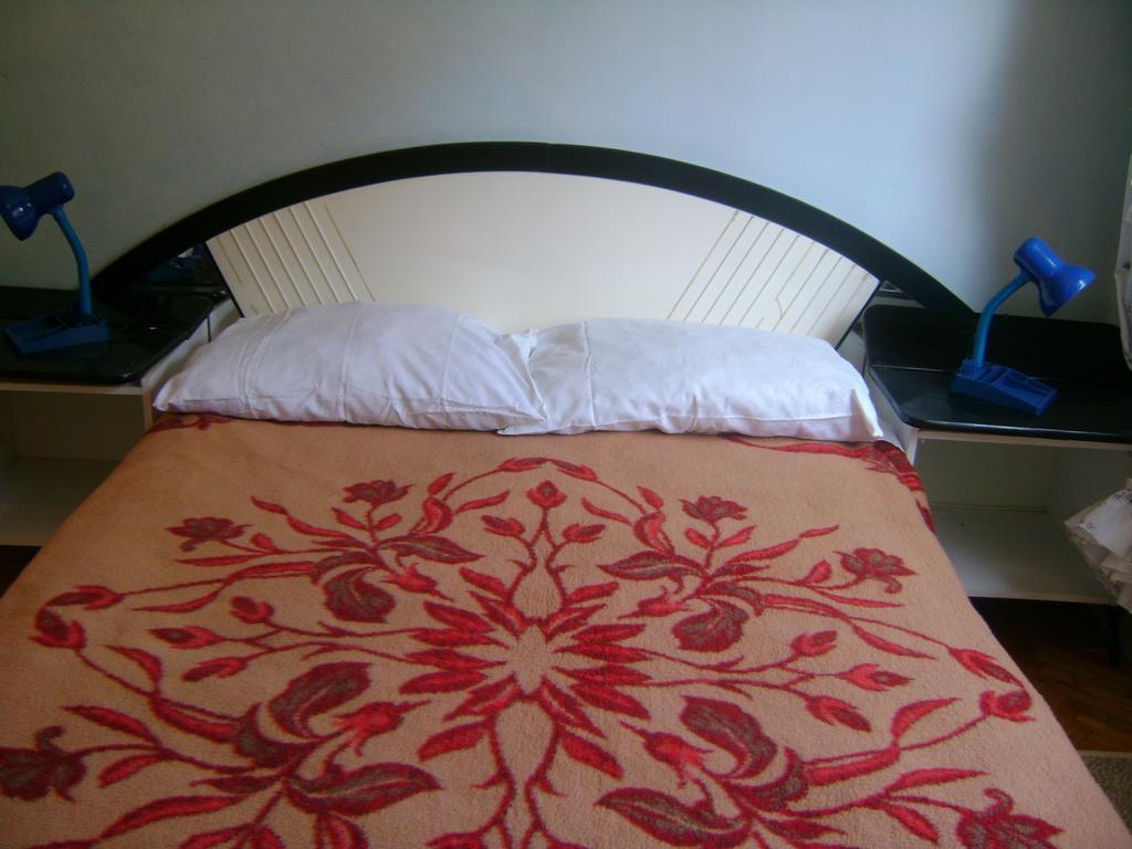 Apartment For Holidays In Pula Bilik gambar