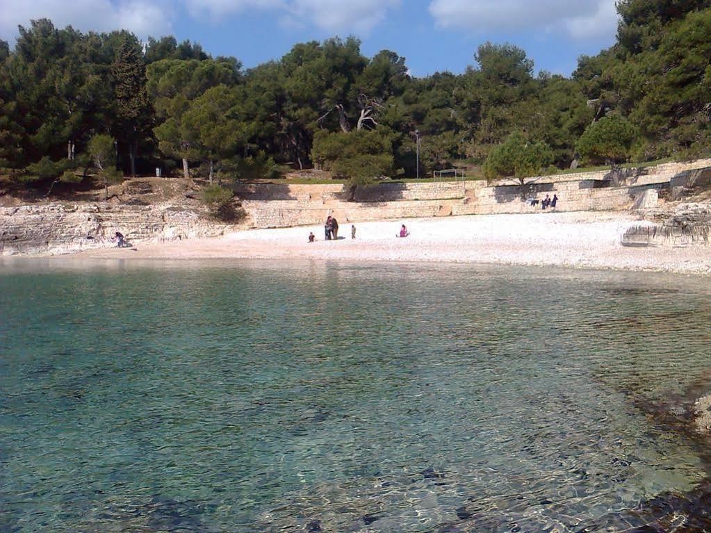 Apartment For Holidays In Pula Luaran gambar