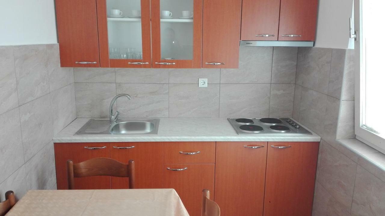 Apartment For Holidays In Pula Luaran gambar